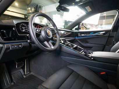 New 2026 Porsche Panamera 4
