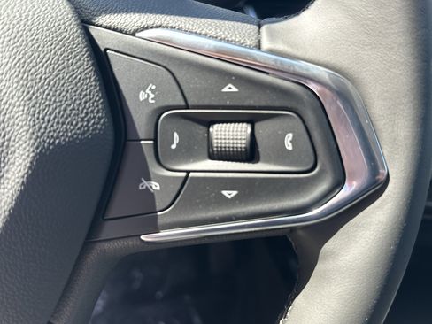 New 2026 Chevrolet Trax ACTIV w/ Driver Confidence Package FWD image 19