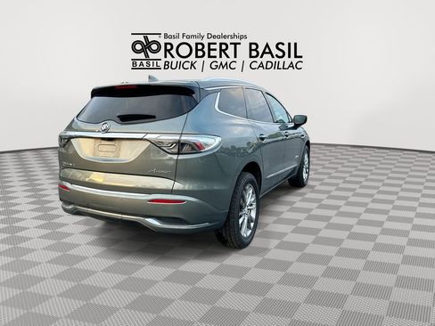 Used 2022 Buick Enclave Avenir w/ Avenir Technology Package AWD/4WD image 8