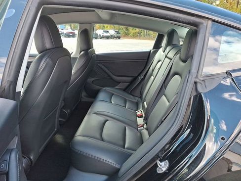 Used 2022 Tesla Model 3 Long Range image 13