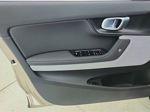 Used 2023 Polestar Polestar 2 Long Range Dual Motor w/ Pilot Pack image 33