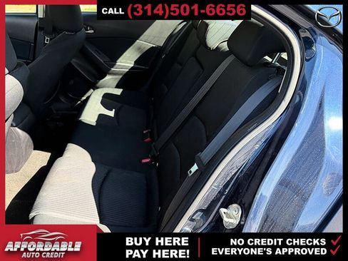 Used 2016 MAZDA MAZDA3 i Sport w/ Preferred Equipment Package FWD image 11