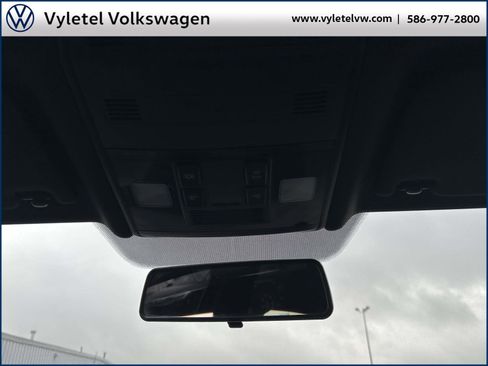 Used 2022 Volkswagen Jetta Sport image 28