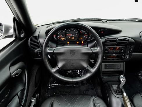 Used 2000 Porsche 911 Carrera RWD image 6