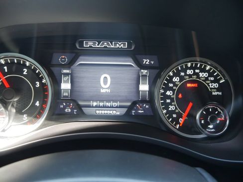 Used 2024 RAM 2500 Laramie w/ Safety Group AWD/4WD image 34