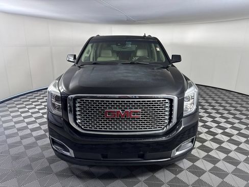 Used 2016 GMC Yukon XL Denali w/ Open Road Package AWD/4WD image 8