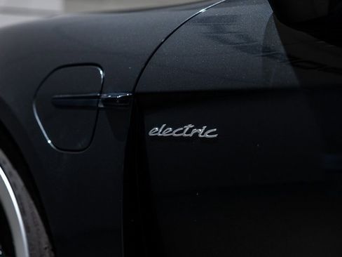 Used 2025 Porsche Cayenne S image 22