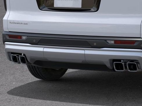 New 2026 Chevrolet Traverse LT w/ Driver Confidence Package FWD image 40