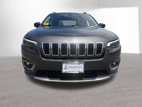 Used 2019 Jeep Cherokee Limited w/ Luxury Group FWD image 32