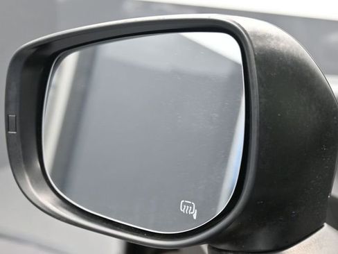 Used 2020 Subaru Forester Premium AWD/4WD image 10