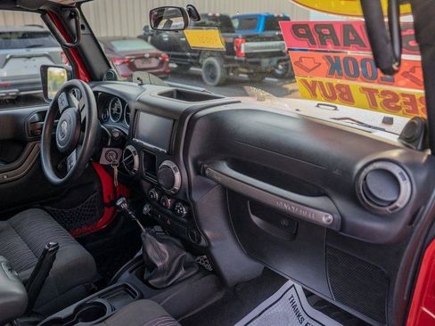 Used 2012 Jeep Wrangler Sport AWD/4WD image 16