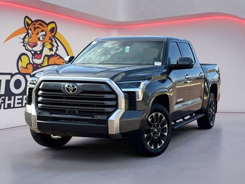 Used 2026 Toyota Tundra Limited AWD/4WD image 1
