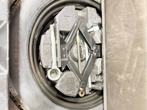 Used 2019 Subaru Crosstrek 2.0i Premium image 38