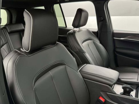 New 2025 Jeep Grand Cherokee Limited image 21