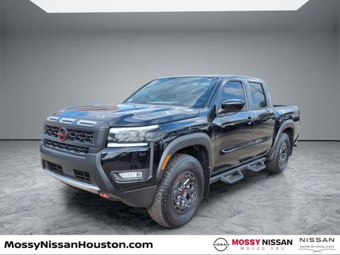 New 2026 Nissan Frontier Pro-X image 4