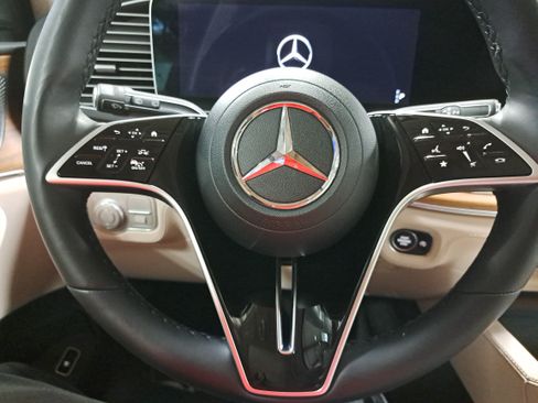 Used 2026 Mercedes-Benz GLE 450 4MATIC image 18