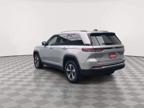 Used 2023 Jeep Grand Cherokee 4WD 4xe image 39