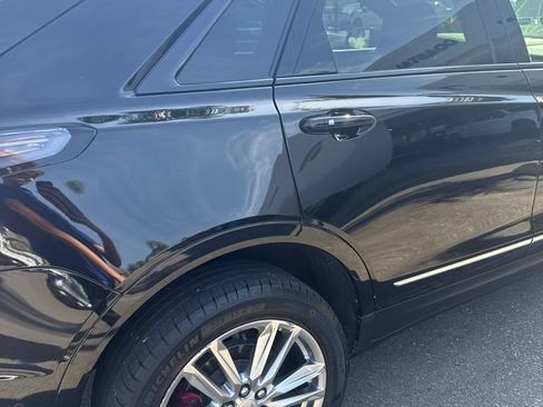 Used 2023 Cadillac XT5 Sportv w/ Technology Package AWD/4WD image 25