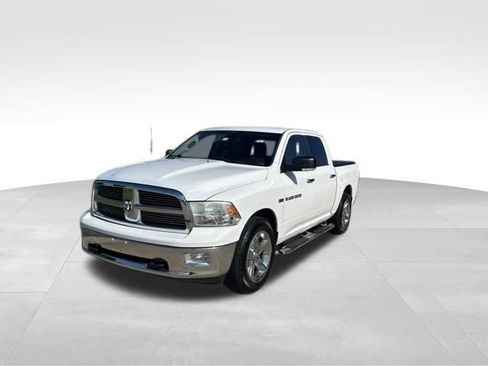 Used 2011 RAM 1500 Big Horn RWD image 7