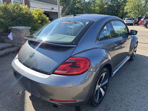 Used 2012 Volkswagen Beetle 2.0T image 8
