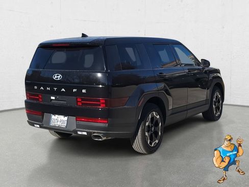 New 2026 Hyundai Santa Fe SE image 5