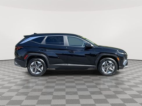 Used 2025 Hyundai Tucson SEL AWD/4WD image 4