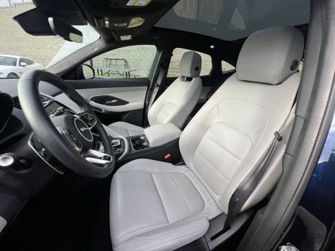 Used 2024 Jaguar E-PACE R-Dynamic SE image 14