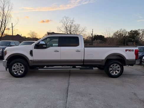 Used 2019 Ford F350 Lariat w/ Lariat Ultimate Package image 2