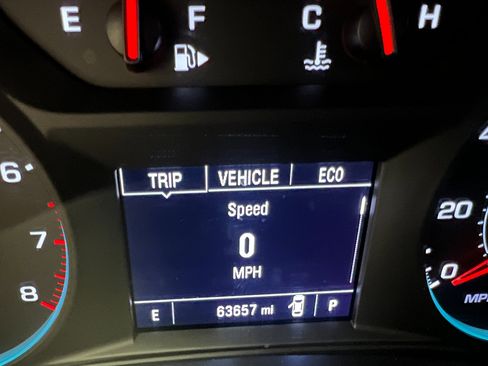 Used 2023 Chevrolet Malibu LT image 30