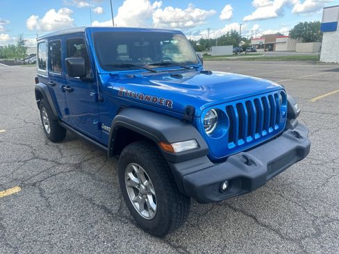 Used 2021 Jeep Wrangler Unlimited Sport AWD/4WD image 17