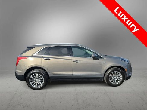 Used 2019 Cadillac XT5 Luxury image 9