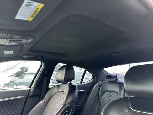 Used 2019 Genesis G70 2.0T Advanced w/ Sport Package image 8