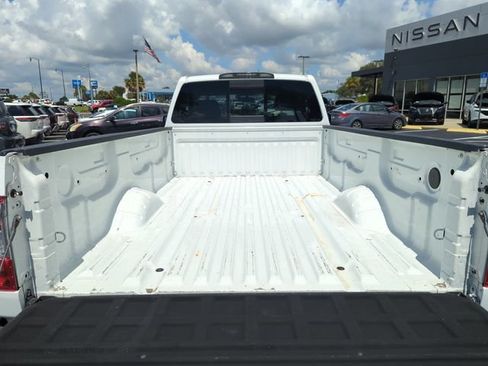 Used 2019 Nissan Titan S w/ S Utility Package RWD image 19
