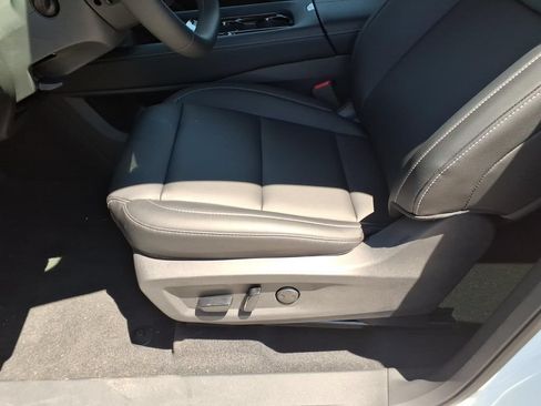 New 2025 Nissan Murano SL AWD/4WD image 17