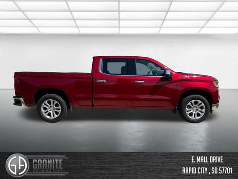 Used 2025 Chevrolet Silverado 1500 LTZ AWD/4WD image 6