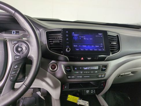 Certified 2023 Honda Ridgeline RTL image 21