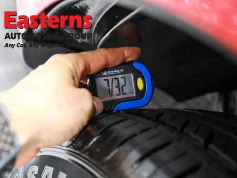 Used 2017 Dodge Journey SE w/ Flexible Seating Group image 27