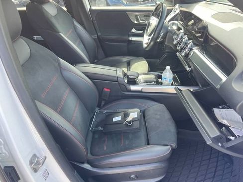 Used 2023 Mercedes-Benz GLB 250 image 7