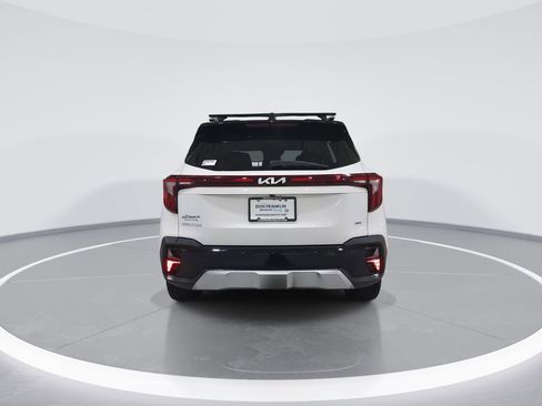 Used 2024 Kia Seltos SX image 7