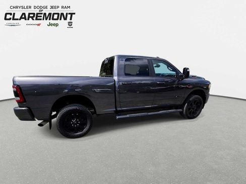 Used 2023 RAM 3500 Big Horn w/ Level 2 Equipment Group AWD/4WD image 8