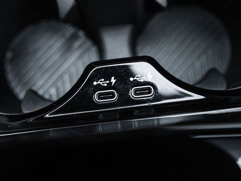 Used 2025 BMW i5 xDrive40 w/ M Sport Package image 22