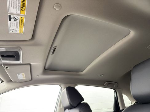 New 2026 Honda HR-V EX-L image 16