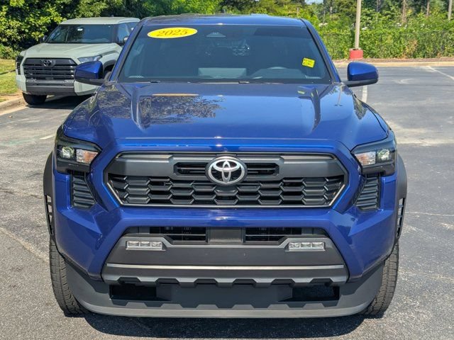 Used 2025 Toyota Tacoma TRD Off-Road AWD/4WD image 2