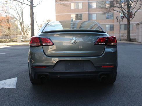 Used 2014 Chevrolet SS RWD image 8