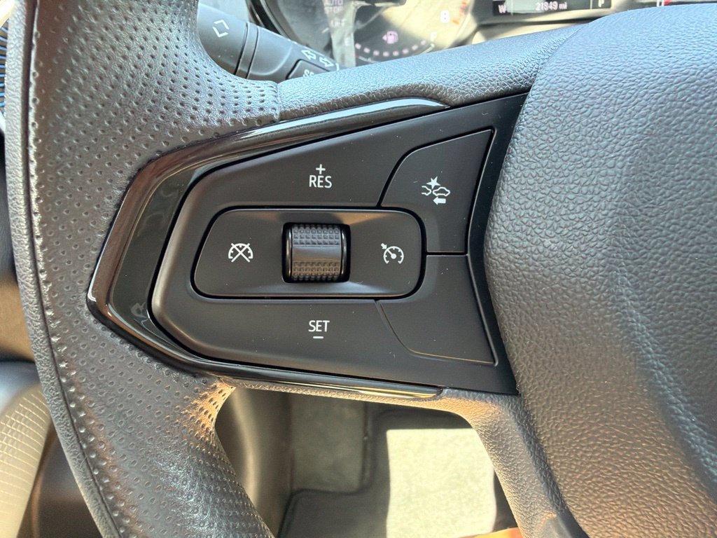 Used 2026 Chevrolet Trax LS FWD image 24