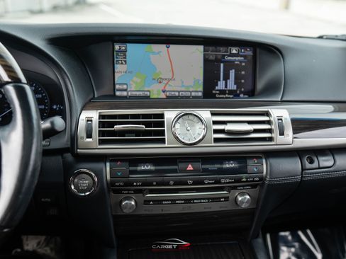 Used 2014 Lexus LS 460 w/ Comfort Package RWD image 27