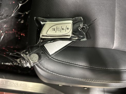 Certified 2023 Lexus RX 350 Premium Plus w/ Accessory Package (Z1) image 36