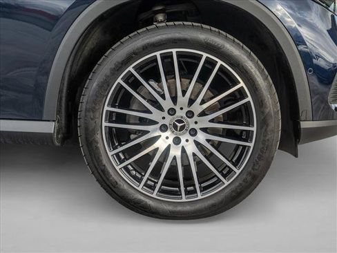 Certified 2024 Mercedes-Benz GLC 300 4MATIC image 13
