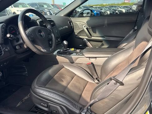 Used 2013 Chevrolet Corvette 427 w/ 1SC Preferred Equipment Group RWD image 9