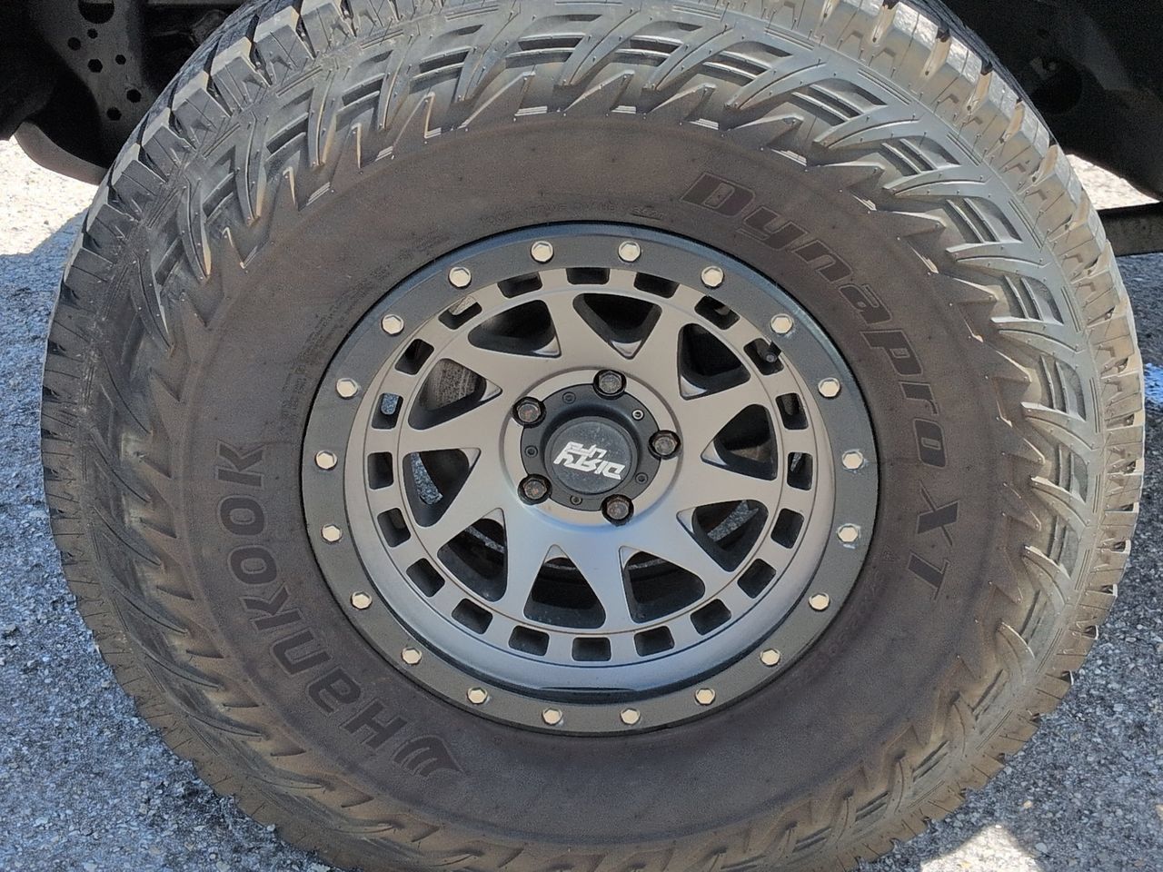 Used 2021 Jeep Gladiator Rubicon AWD/4WD image 11